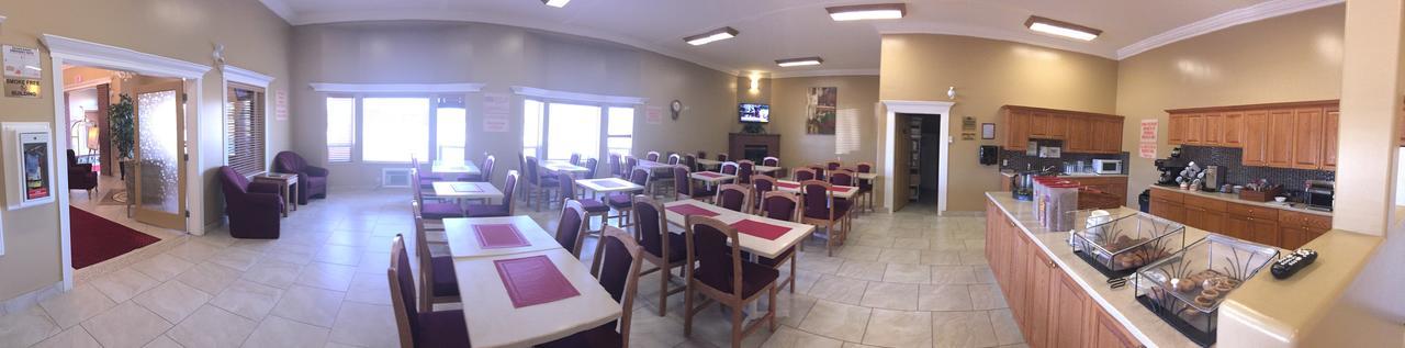 New Imperial Suites Whitecourt Exterior foto